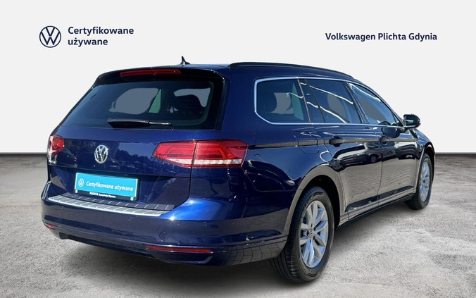 Volkswagen Passat cena 69900 przebieg: 189764, rok produkcji 2019 z Pilica małe 466